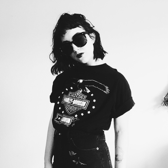 Meet your Posher, Hayley - Picture 1 of 1